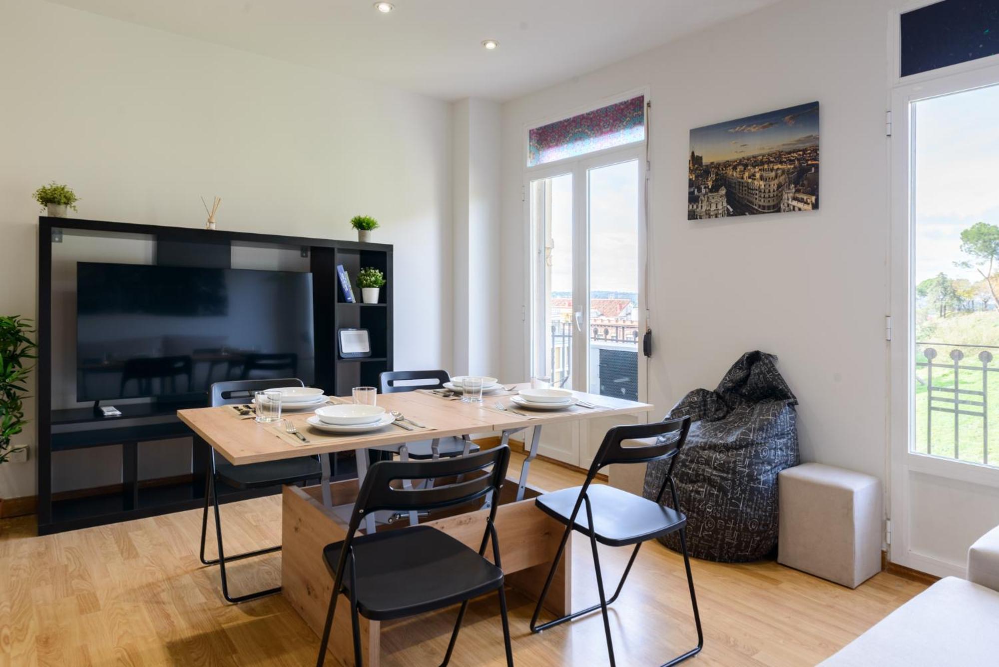 Amplio Piso En Madrid Centro Con Vistas Al Templo De Debod Apartment ภายนอก รูปภาพ