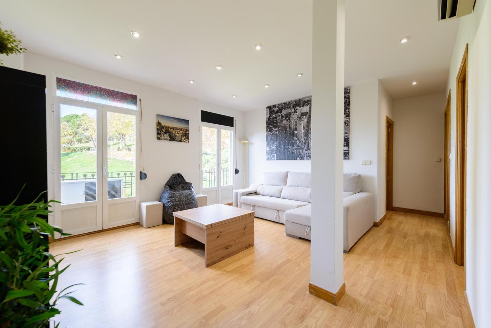Amplio Piso En Madrid Centro Con Vistas Al Templo De Debod Apartment ภายนอก รูปภาพ